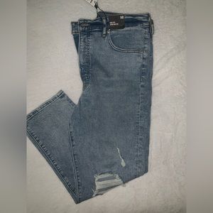 NWT Express Women’s Super High Rise Mom Jeans -14 Regular